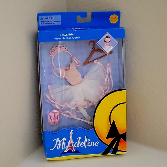 MADELINE BALLET "BALLERINA" POSEABLE DOLL OUTFIT, RARE VINTAGE/NEW STOCK. - Picture 3 of 8